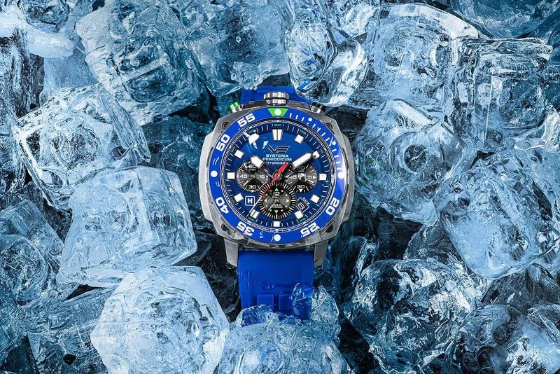 Vostok Europe Engine VK67-650A720 Herrenuhr • Tritium-Beleuchtung • 30 ATM