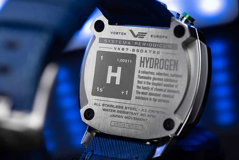 Vostok Europe Engine VK67-650A720 Herrenuhr • Tritium-Beleuchtung • 30 ATM
