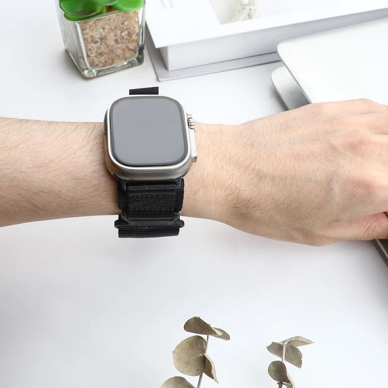 Apple Watch Series 8 (41mm) AW nylon sports strap