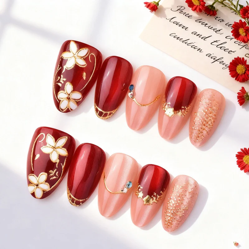 Elegantes florales dekoratives Presse-on-Nagelkunstset