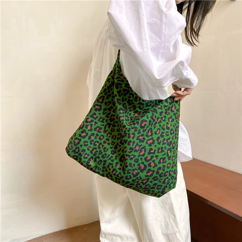 Stylische Tierdruck Schultertasche