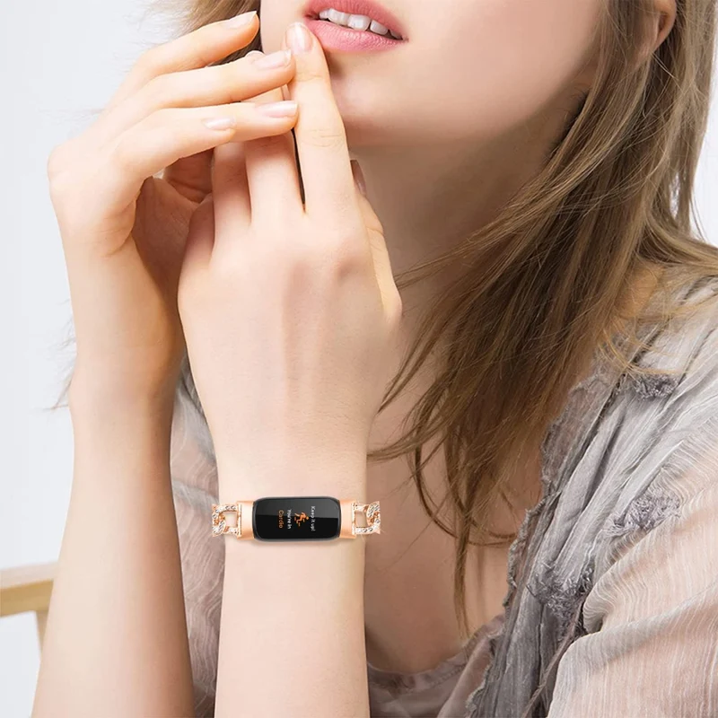 Fitbit Luxe rhinestone décor zinc metal strap