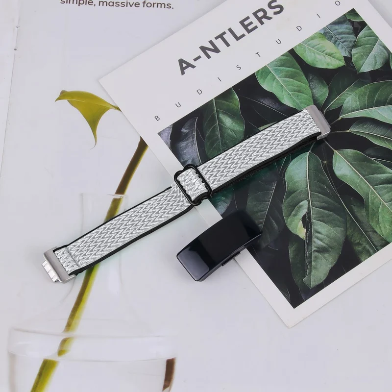 Fitbit Inspire 3 woven nylon strap