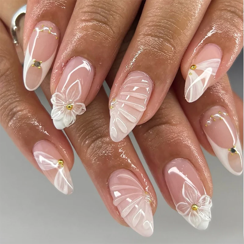 Elegantes dekoratives Press-On-Nail-Art-Design