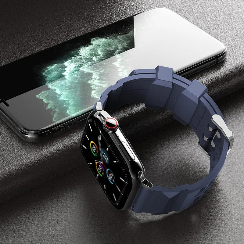 AHASTYLE WA12 Apple Watch Series 8 (41mm) silicone strap