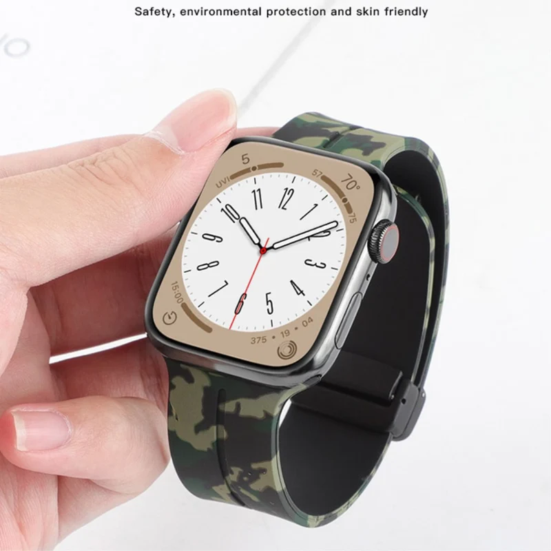 Apple Watch Series 8 (41mm) stealthly camo style silicone strap - Army Green