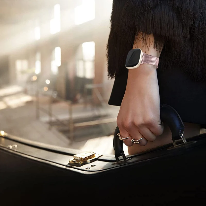 Fitbit Sense 2 / Versa 4 stainless steel strap - Pink Gold