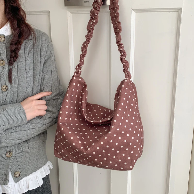 Polka Dot Hobo Tasche