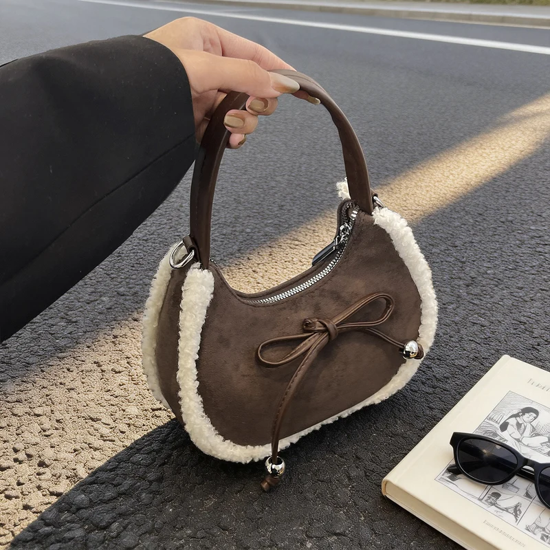 Plüsch-Handtasche