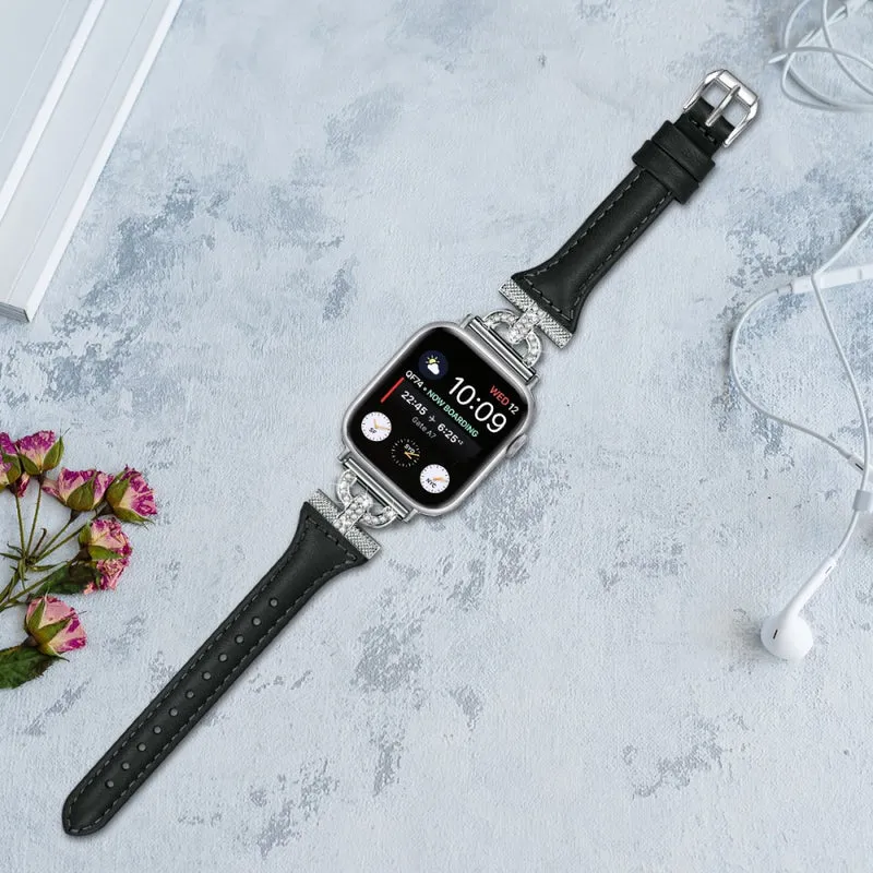 Apple Watch Series 8 (45mm) / Watch Ultra Genuine leather rhinestone décor strap with silver buckle