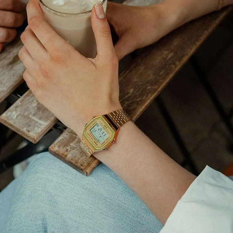 Casio ABL-100WEG-9AEF Herrenuhr • Bluetooth • Schrittzähler