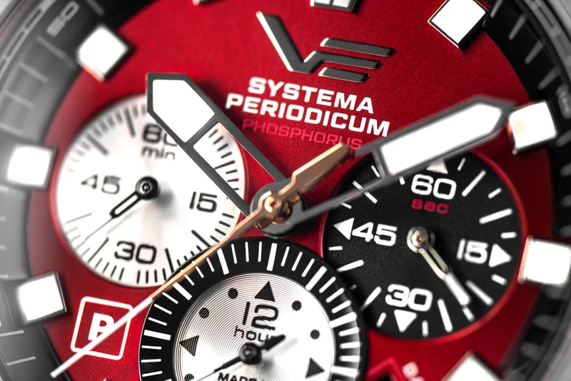 Vostok Europe Systema Periodicum VK67-650E724B Herrenuhr • Bullhead-Design • 20 ATM