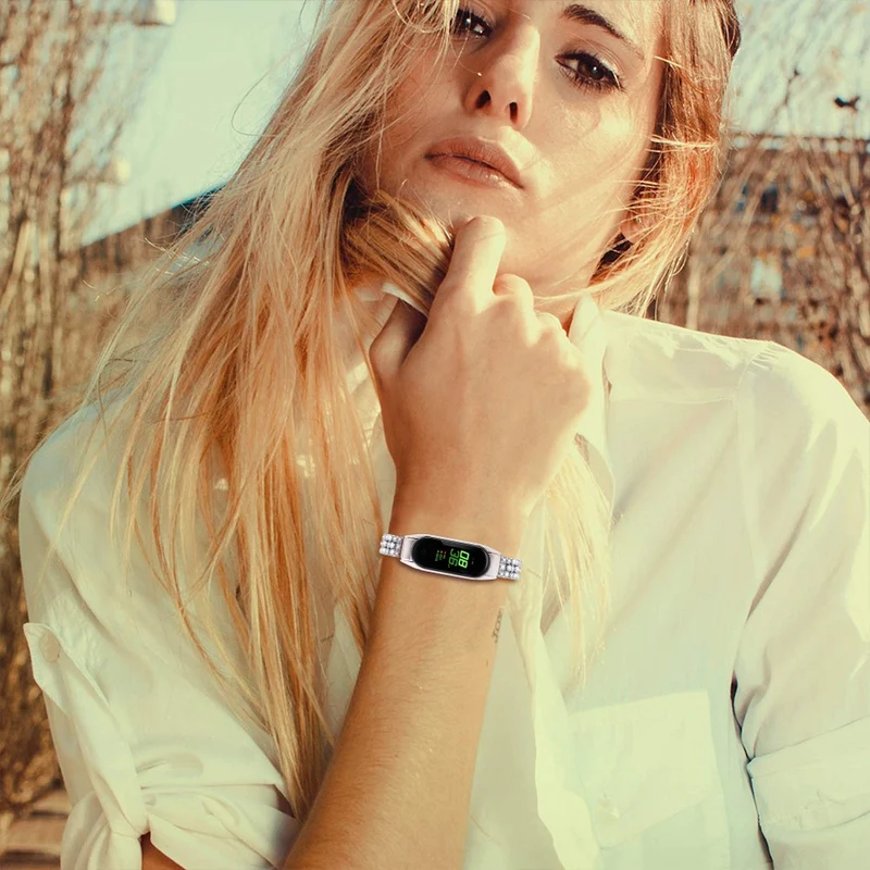 Xiaomi Smart Band 8 rhinestone décor stainless steel strap