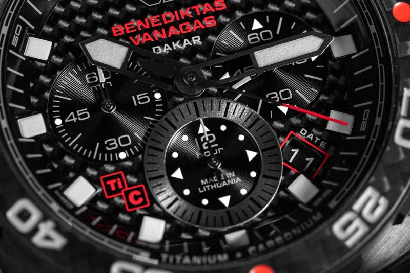 Vostok Europe Rocket N1 VK67-650J740 Herrenuhr • Titan-Gehäuse • K1-Sicherheitsglas