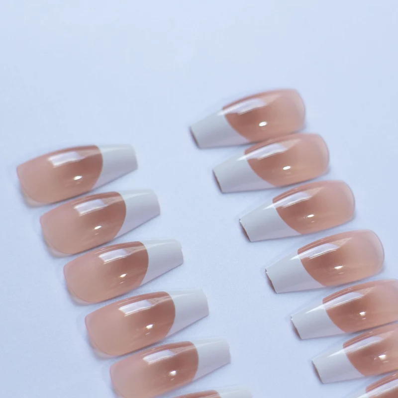 Elegantes Gel Französisch Tipp Nagelkunst Set