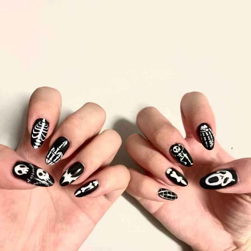 Festliches Halloween-Themen-Nagelkunst-Set