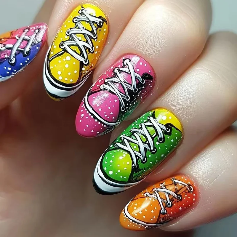 Kreatives Sneaker Kunst Nageldesign Kit