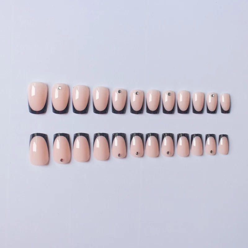 Chic Französische Tip Nagelkunst Set