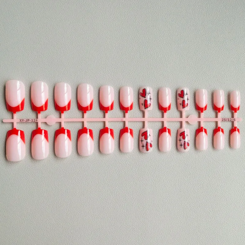 Künstlerische Herz Akzent Acryl Nagelkunst