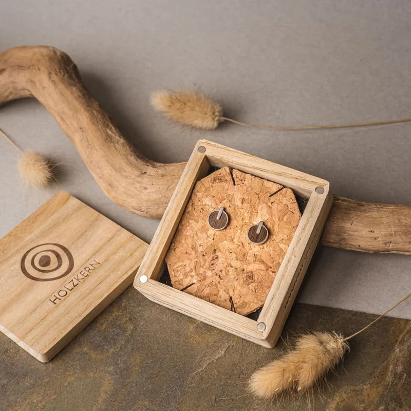 Opacity Ohrringe rund mit Holzelement - Holzkern Modell: Jewelry