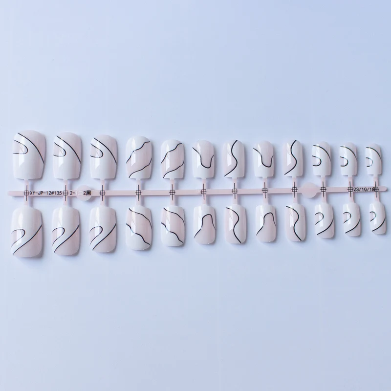 Künstlerisches abstraktes Nageldesign-Set