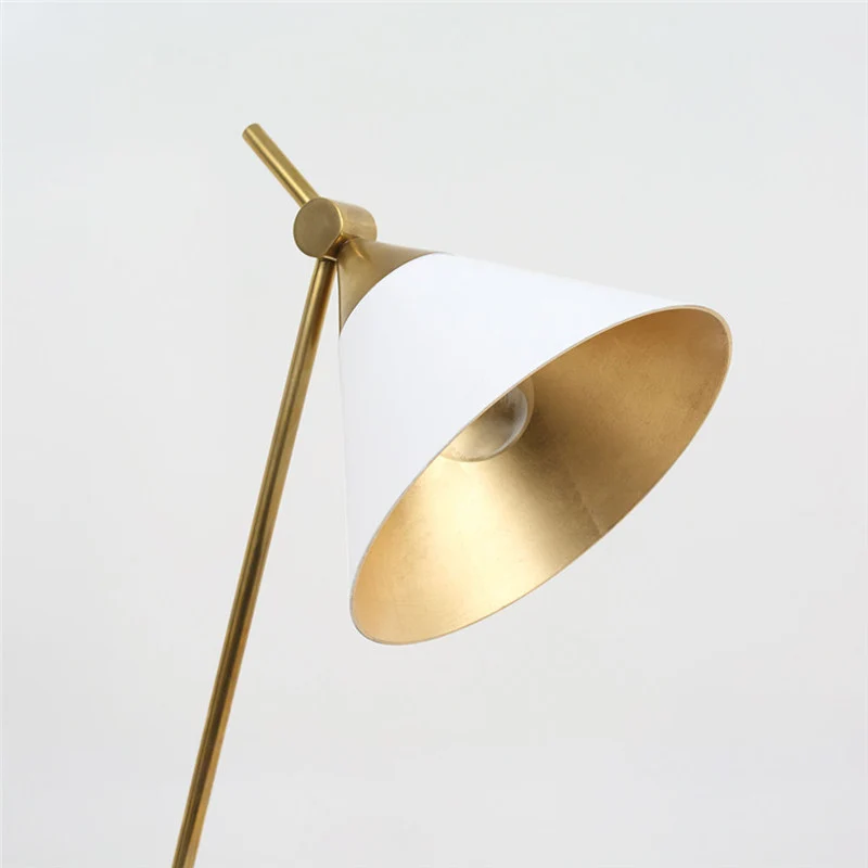 Moderne verstellbare Schreibtischlampe