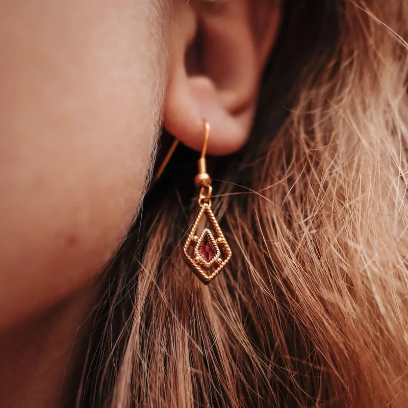 Daydreamer Ohrhänger mit Stein - Holzkern Modell: Jewelry