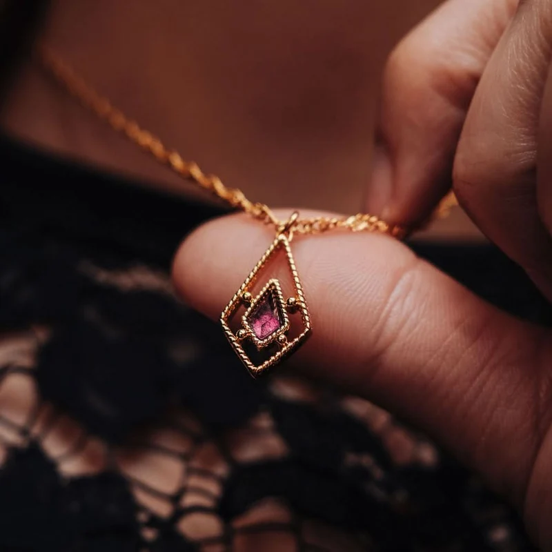 Daydreamer Halskette mit Anhänger - Holzkern Modell: Jewelry