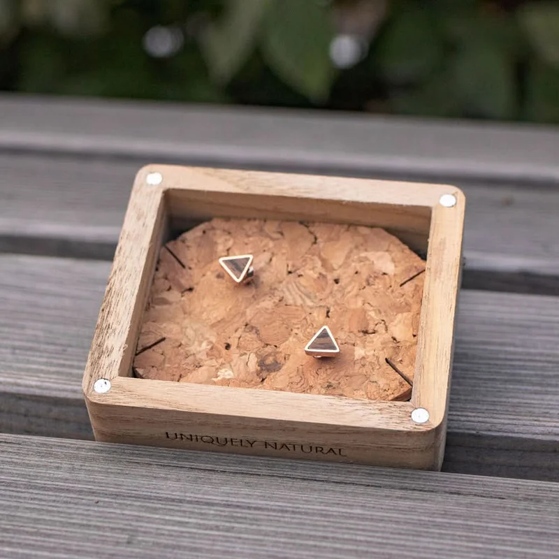 Scale Ohrstecker Dreieck - Holzkern Modell: Jewelry