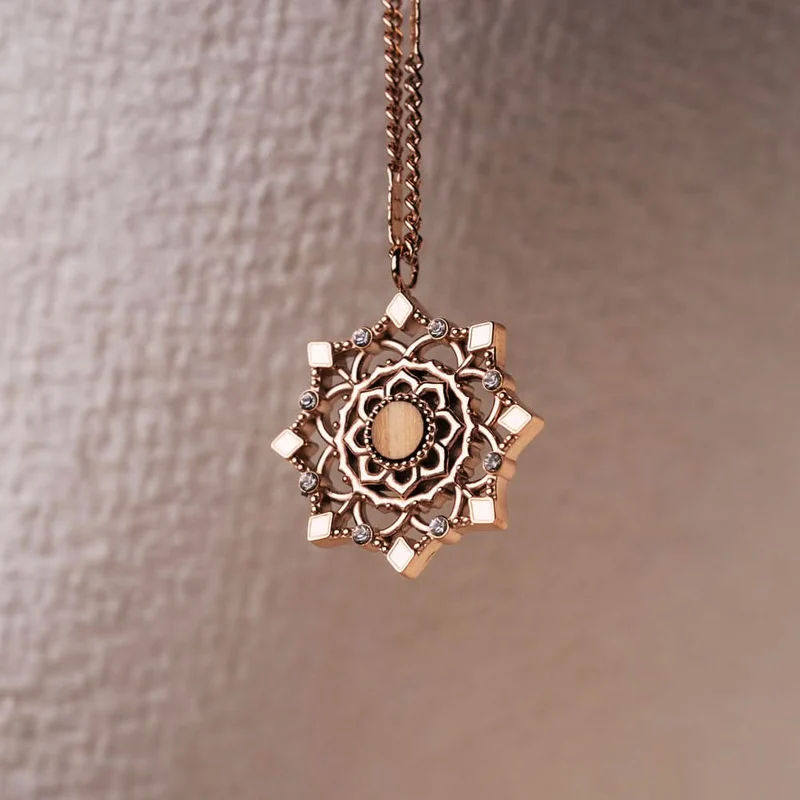 Aphonia Halskette Schneeflocken Anhänger - Holzkern Modell: Jewelry