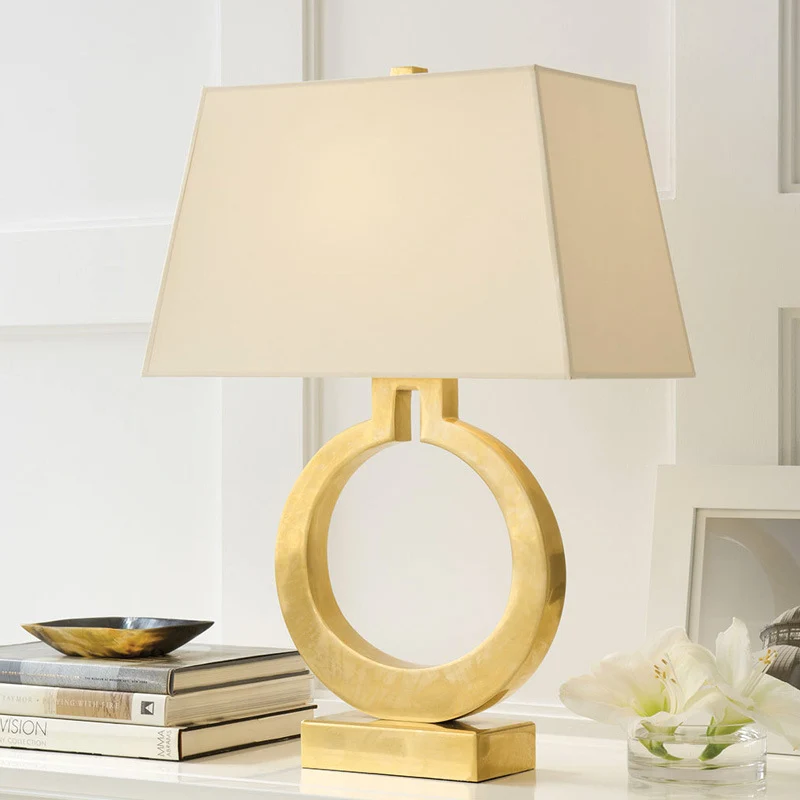 Moderne Zylindrische Tischlampe