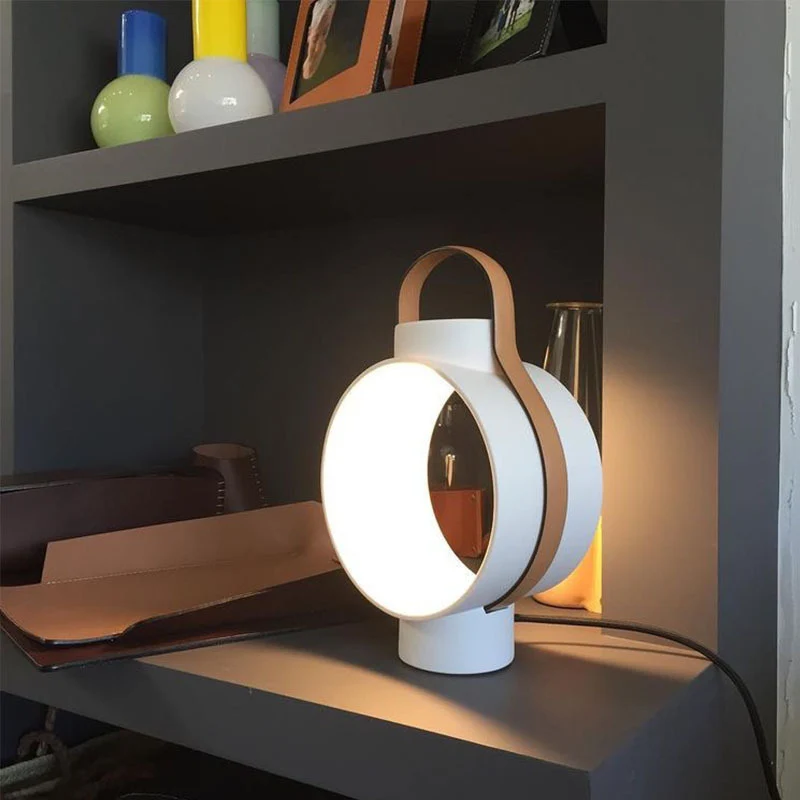 Moderne Kreisförmige Tragbare Tischlampe