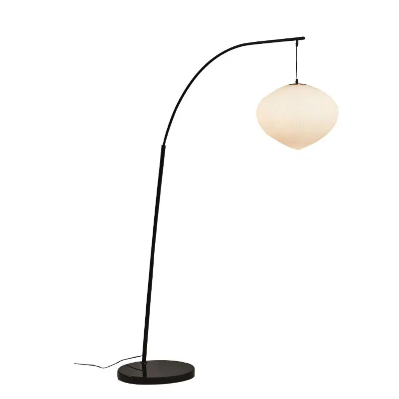Moderne Bogen Stehlampe mit dekorativen Lichtern