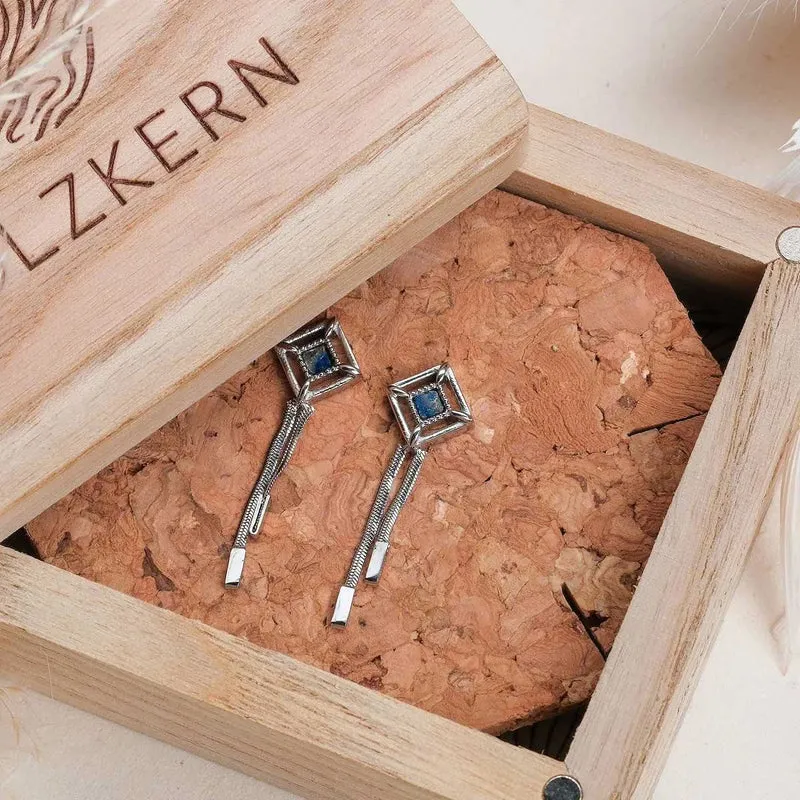 Awakening Ohrringe (Lapislazuli/Silber) Ohrstecker mit Ketten Anhänger - Holzkern Modell: Jewelry