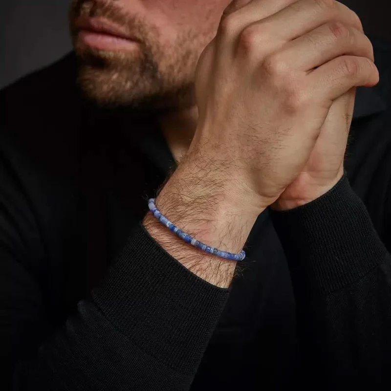 Armband aus scheibenförmigen Edelsteinen in Blautönen mit Edelstahlverschluss - Rebel&Rose Modell: RR-40080-S-L