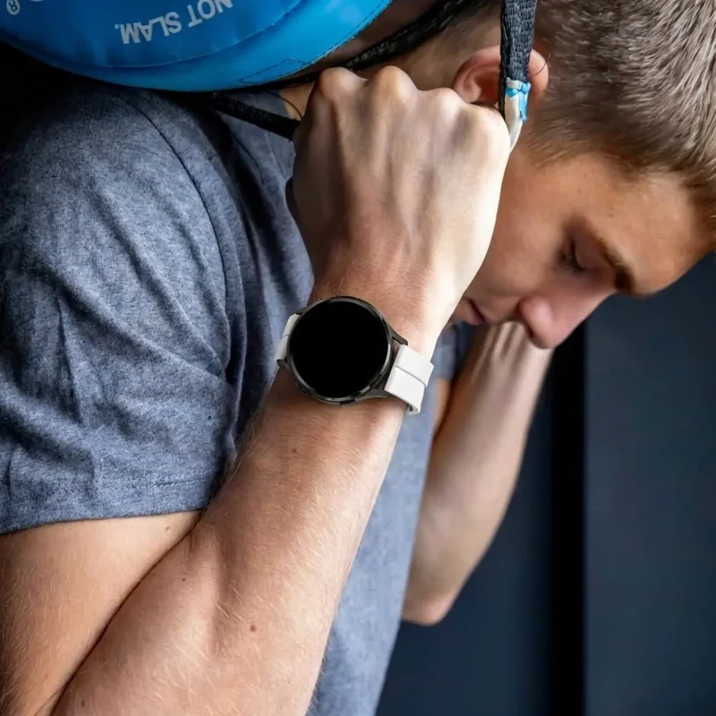 Bandz Garmin Forerunner 170 Silikonarmband mit D-Schnalle (Weiß)