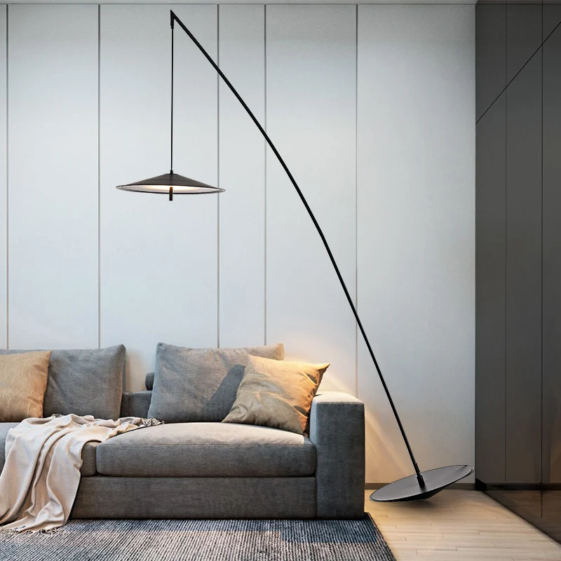 Bogen Stehlampe mit elegantem Design