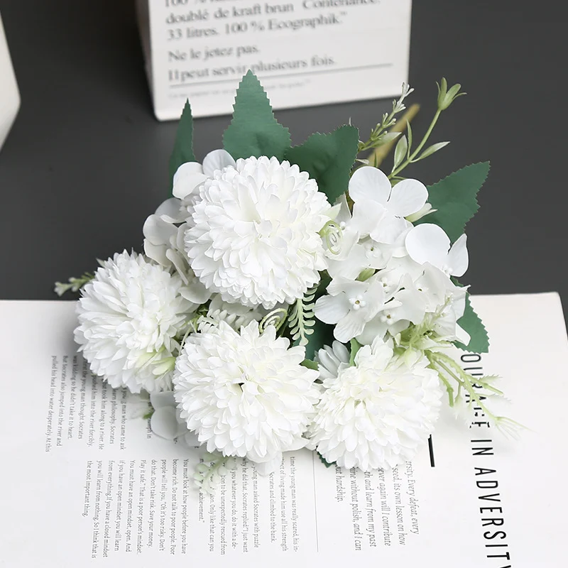 Premium Seidenblumenstrauß