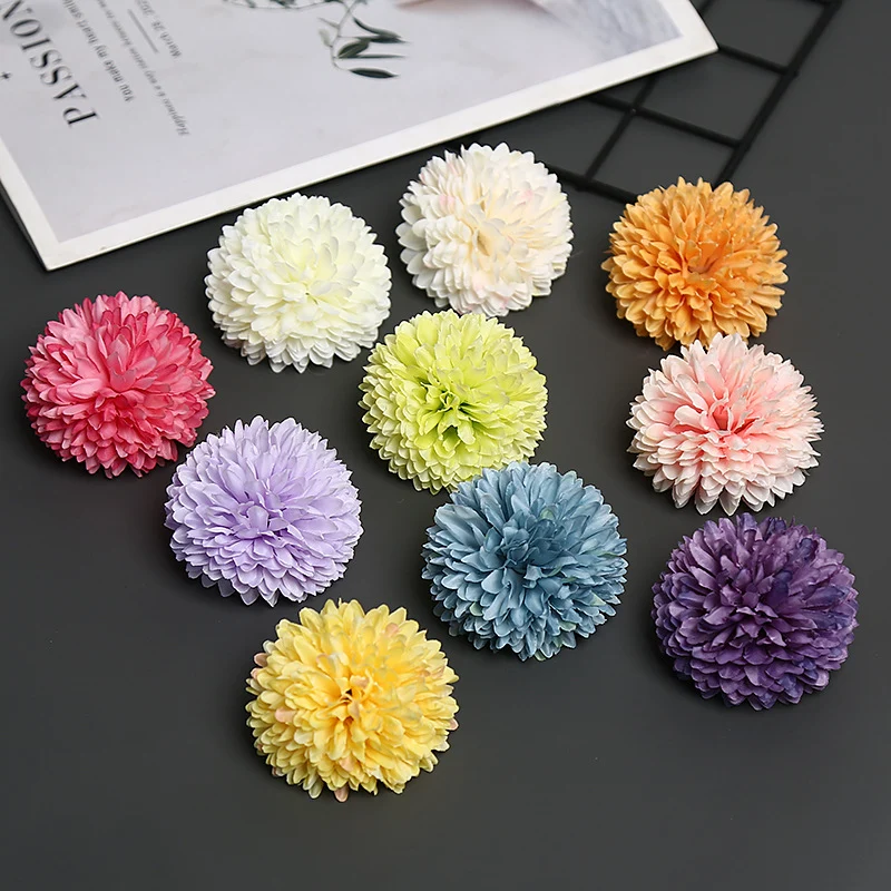Elegante Chrysanthemen Blüten Haarschmuck