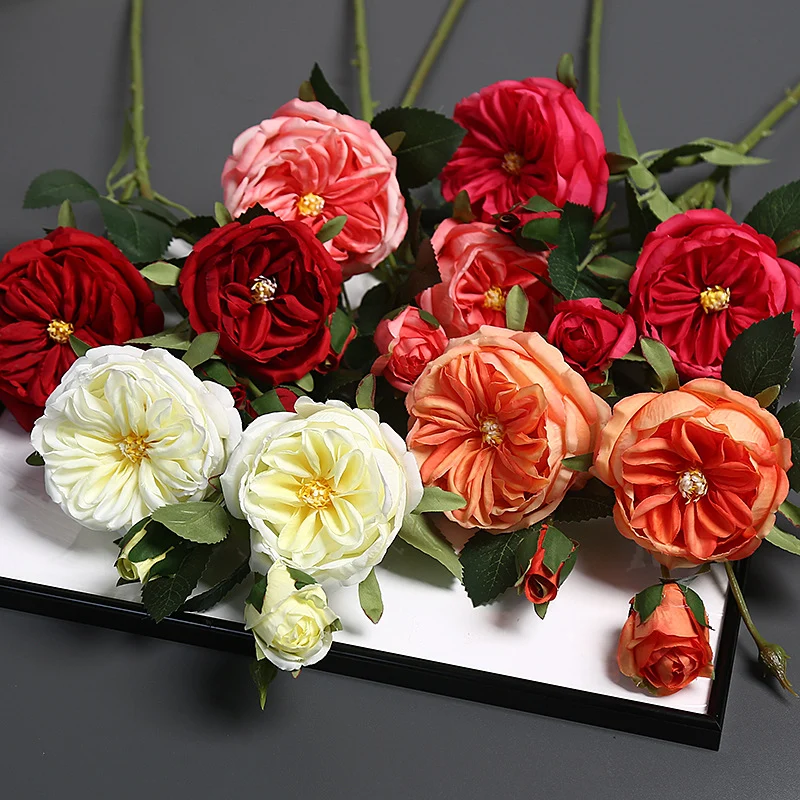 Luxuriöse Seidenrose Blumenarrangement