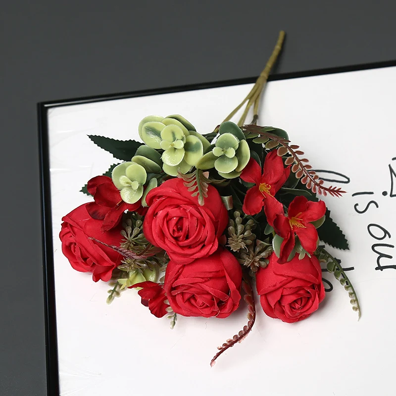 Realistischer Blumengesteck