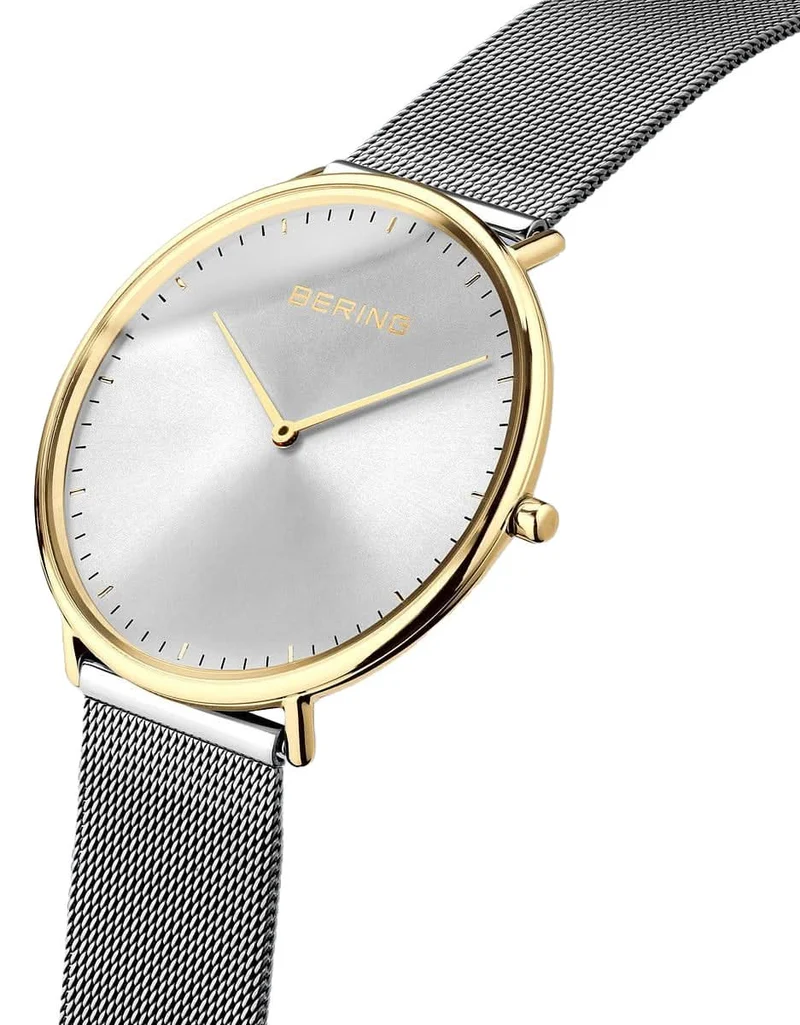 Bering Classic 11938-007 Herrenuhr • Kratzfestes Saphirglas • Leichtes Titan