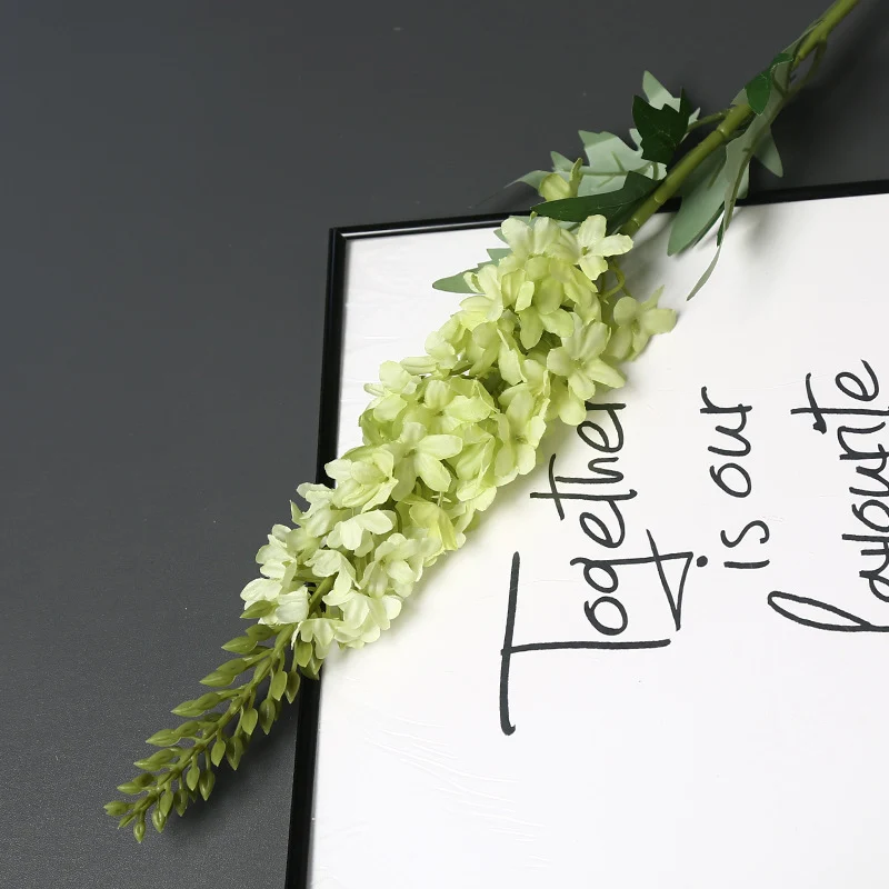 Künstlicher floraler Akzent für die Heimdekorationsausstellung