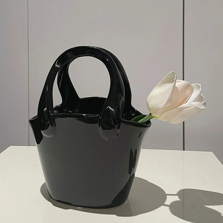 Moderne schicke Handtasche für den täglichen Gebrauch