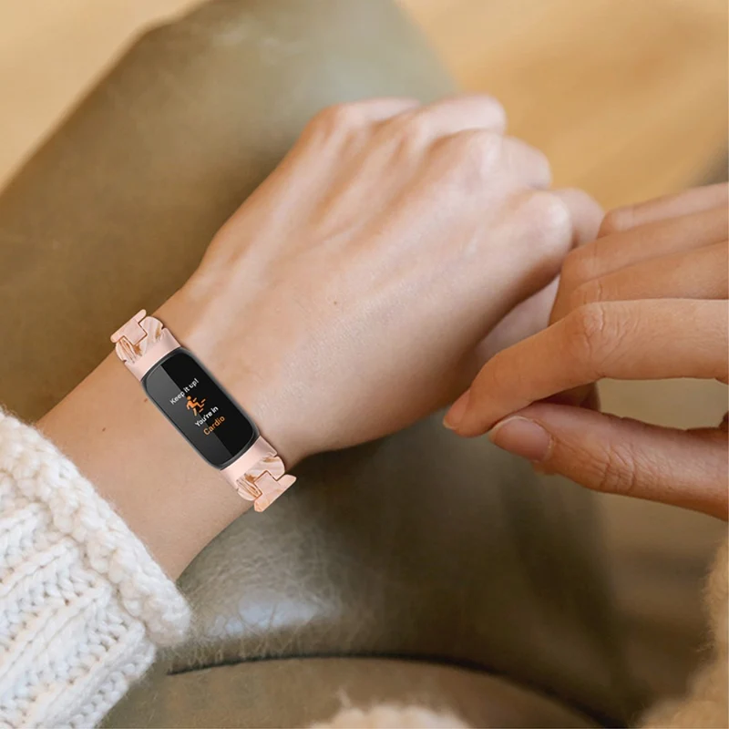 Mega stylisch Fitbit Luxe Plastik armband