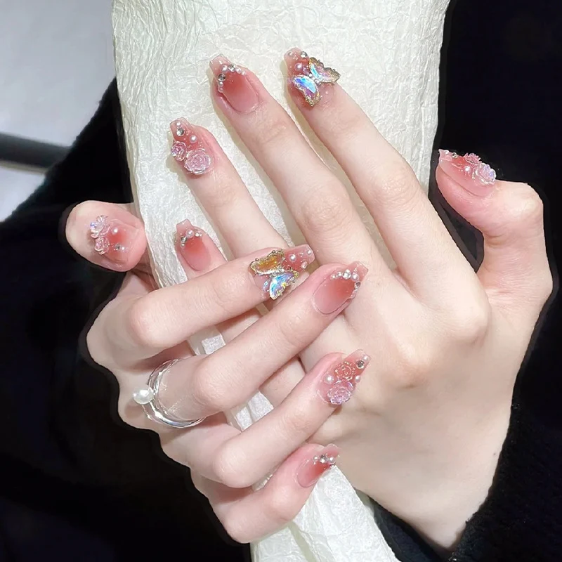 Dekoratives Press-On-Nageldesign-Set