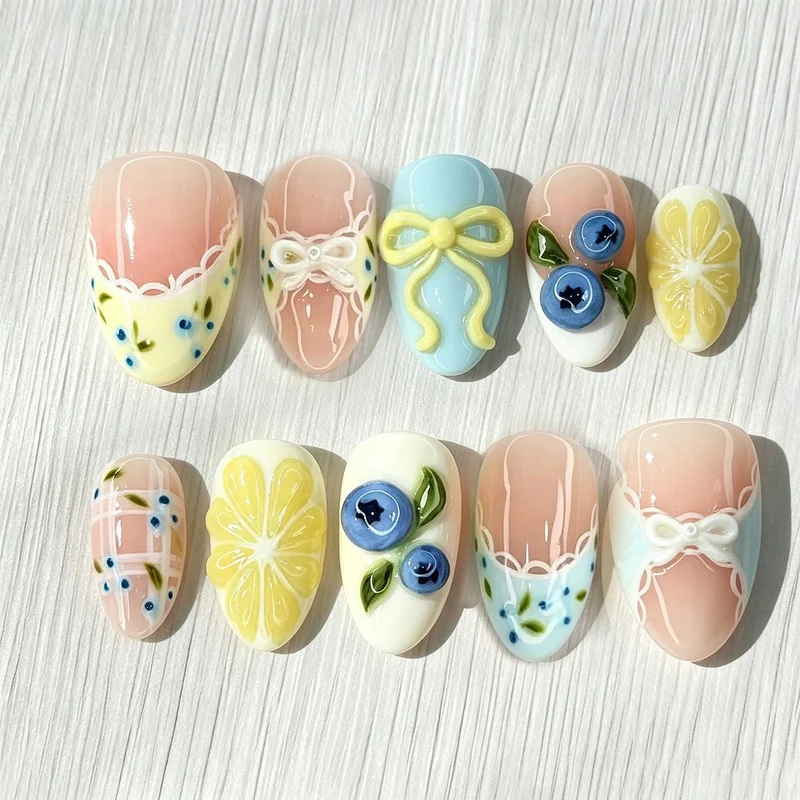 Künstlerische Press-On Nagelkunst Kollektion