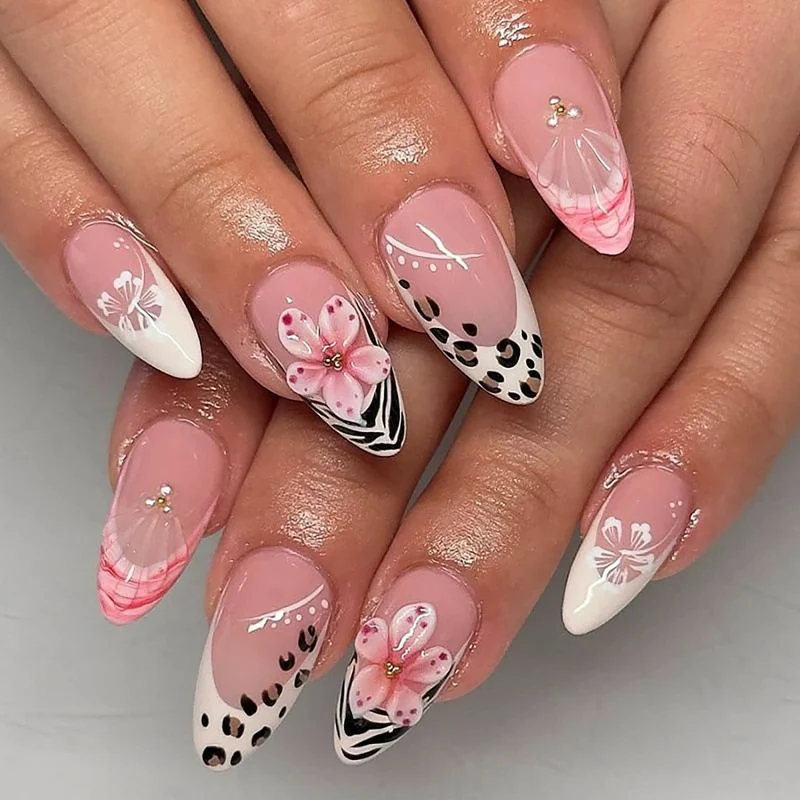 Elegante Designer-Nagelspitzen