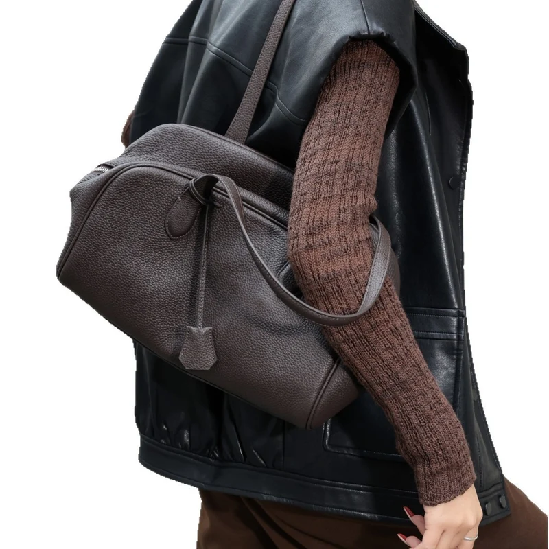 Geriffeltes Leder Fass Top-Handle Satchel mit doppelt Schulterriemen