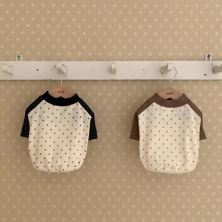 Polka Dot Raglan Baumwoll Baby T-Shirt